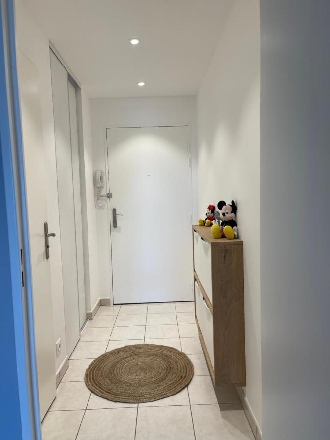 Studio Disneyland Paris Holidays Montévrain Exteriör bild