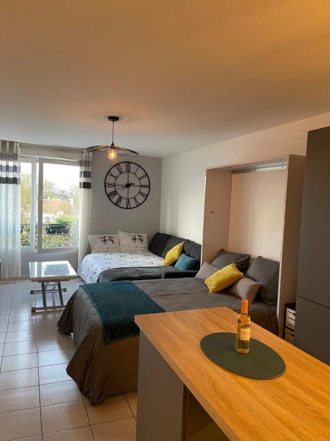 Studio Disneyland Paris Holidays Montévrain Exteriör bild